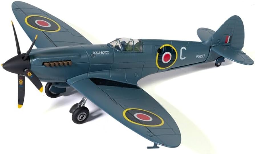 Amazon.com: Corgi AA38708 Supermarine Spitfire PR.XIX G-RRGN PS853